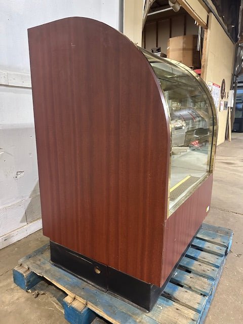 "REGAL SCLB - 36 - D"HD COMMERCIAL LIGHTED CURVED GLASS BAKERY DISPLAY CASE 115V 1PH - Second Life - Equipment - collection_name