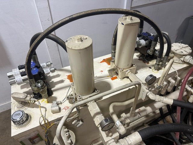 "RHM JC1032029"HD INDUSTRIAL 230/460 150G TANK FLUID POWER HYDRAULIC POWER UNIT - Second Life - Equipment - collection_name