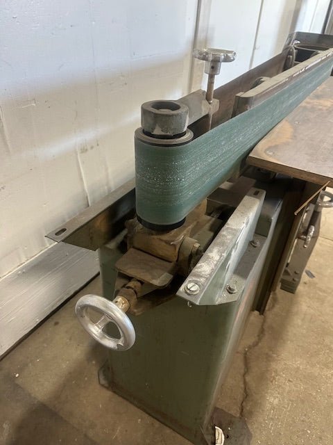 RODGERS MODEL: 45 - 50 INDUSTRIAL 208v 3ph EDGE SANDER w/EXTRA BELTS - Second Life - Equipment - collection_name