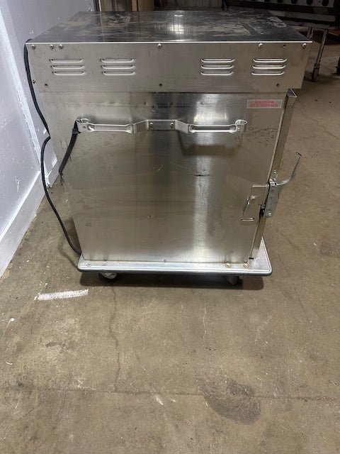 "ROYALTON RH - 1809" ELECTRIC 120V 1PH WARMING/HOLDING CABINET ON CASTERS - Second Life - Equipment - collection_name