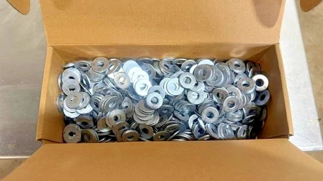 APPX 780 OR 10LBS OF MIDWEST # 04561 ZINC PLATED STEEL WASHERS OD 7/8", ID 5/16"