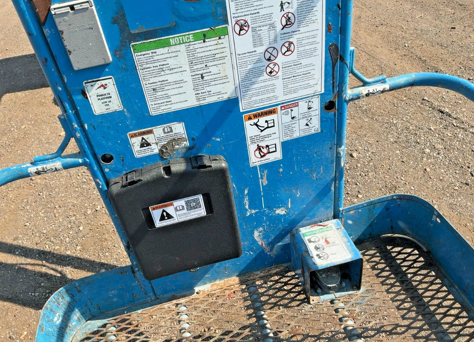 2014 Genie Z-30/20N RJ Electric Articulating Boom Lift 507 hrs, 30' H, will ship
