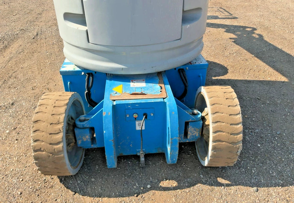 2014 Genie Z-30/20N RJ Electric Articulating Boom Lift 507 hrs, 30' H, will ship