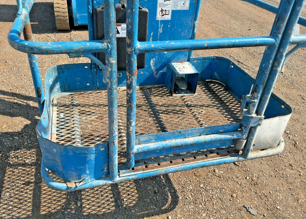 2014 Genie Z-30/20N RJ Electric Articulating Boom Lift 507 hrs, 30' H, will ship