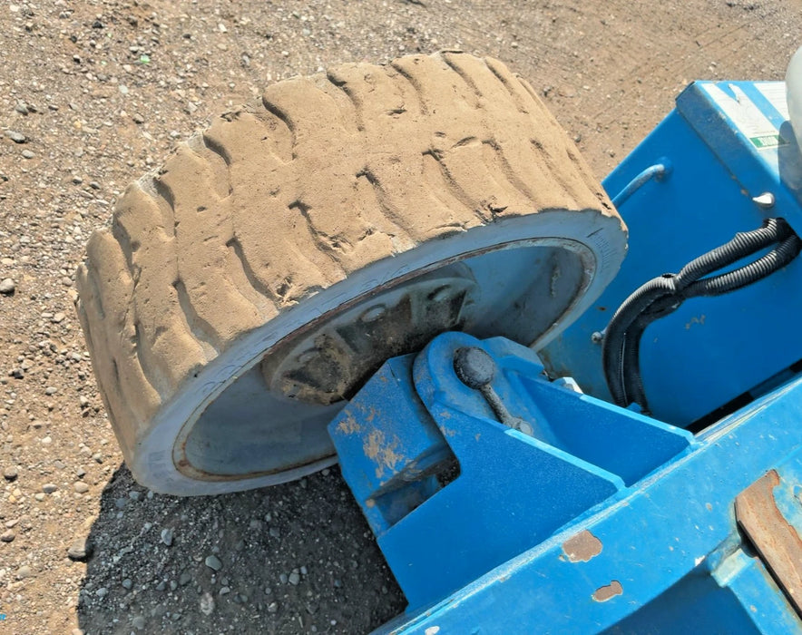 2014 Genie Z-30/20N RJ Electric Articulating Boom Lift 507 hrs, 30' H, will ship
