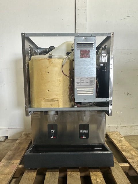 SCOTSMAN MDT5N25A - 1J COMMERCIAL AIR COOLED ICE MAKER/WATER DISPENSER 523LBS,&nbsp; - Second Life - Equipment - collection_name
