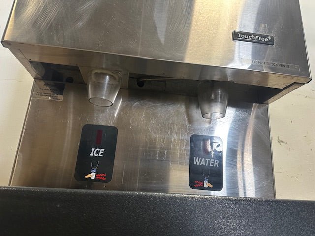 SCOTSMAN MDT5N25A - 1J COMMERCIAL AIR COOLED ICE MAKER/WATER DISPENSER 523LBS,&nbsp; - Second Life - Equipment - collection_name