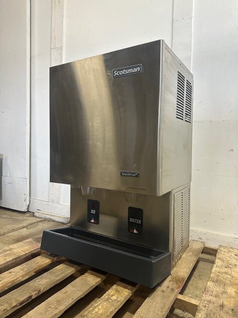 SCOTSMAN MDT5N25A - 1J COMMERCIAL AIR COOLED ICE MAKER/WATER DISPENSER 523LBS,&nbsp; - Second Life - Equipment - collection_name