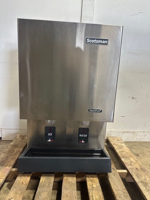 SCOTSMAN MDT5N25A - 1J COMMERCIAL AIR COOLED ICE MAKER/WATER DISPENSER 523LBS,&nbsp; - Second Life - Equipment - collection_name