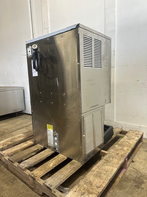 SCOTSMAN MDT5N25A - 1J COMMERCIAL AIR COOLED ICE MAKER/WATER DISPENSER 523LBS,&nbsp; - Second Life - Equipment - collection_name