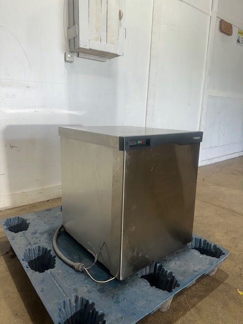 SCOTTSMAN F1222R - 32A PRODIGY REMOTE COOLED FLAKE ICE MACHINE - 1250LBS - Second Life - Equipment - collection_name