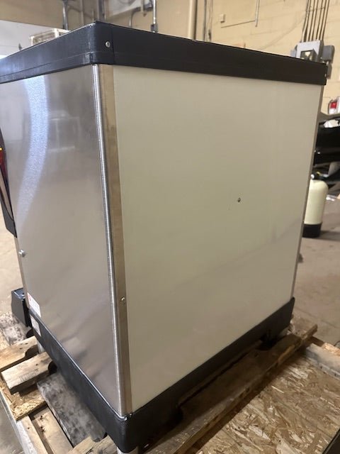 "SERVEND SV200" 10 FLAVOR SODA ICE DISPENSER MACHINE , COUNTER TOP 115V 1 PH - Second Life - Equipment - collection_name
