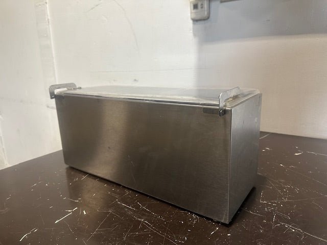 SERVER 6780 COMMERCIAL STAINLESS STEEL INSULATED 3 PAN RELISH SERVER - Second Life - Equipment - collection_name
