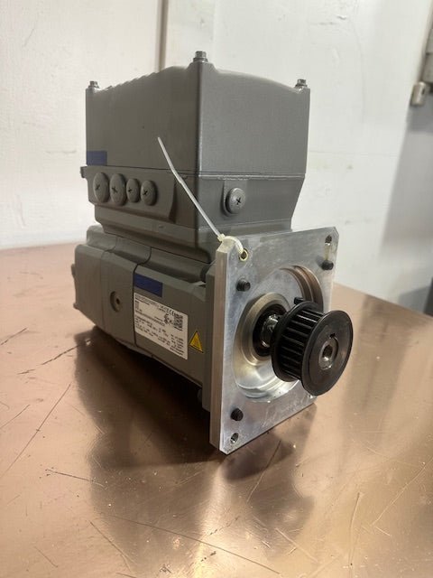 SEW - EURODRIVE CM3C0S - K/BZ/HR/DI/DSI/PK/EZ2Z SYNCHRONOUS SERVO MOTOR 2000 RPM - Second Life - Equipment - collection_name