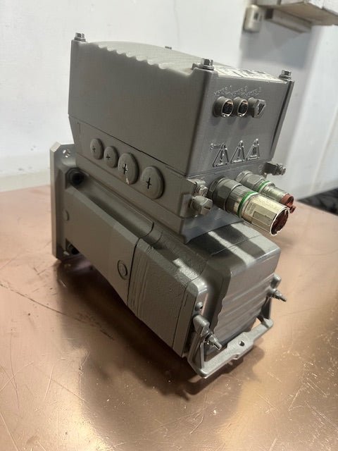 SEW - EURODRIVE CM3C0S - K/BZ/HR/DI/DSI/PK/EZ2Z SYNCHRONOUS SERVO MOTOR 2000 RPM - Second Life - Equipment - collection_name
