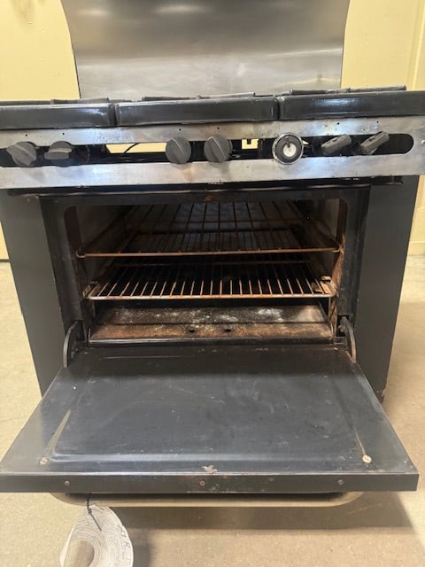 "SOUTHBEND" H.D COMMERCIAL 6 BURNERS STOVE WITH OVEN - Bargains R Ours - #collection_name#