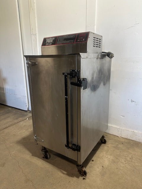 SOUTHERN PRIDE DH - 65 SMOKE CHEF COMMERCIAL SMOKER ROASTING OVEN/BBQ PIT,208V 1PH - Second Life - Equipment - collection_name