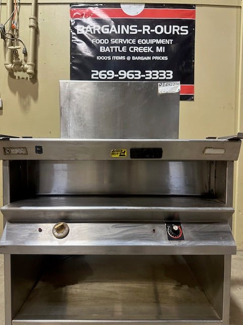 S/S HEATED KITCHEN LINE SERVING 2 HEATED HOT WELLS STEAM TABLE STATION - Bargains R Ours - #collection_name#