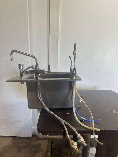STAINLESS STEEL DROP IN HAND WASH SINK W/MULTIPLE FAUCETS - Second Life - Equipment - collection_name