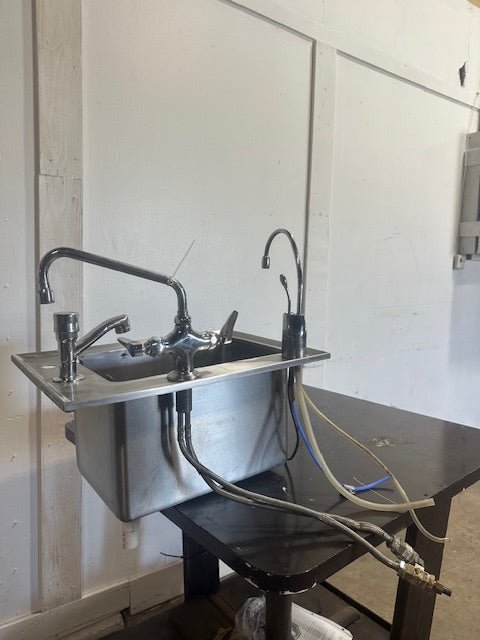 STAINLESS STEEL DROP IN HAND WASH SINK W/MULTIPLE FAUCETS - Second Life - Equipment - collection_name
