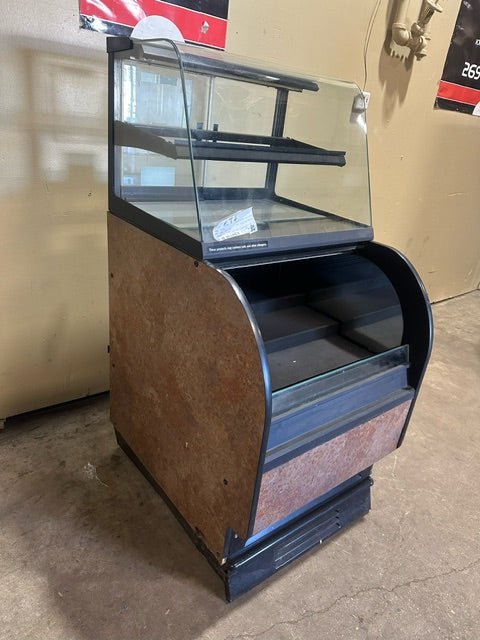 "STRUCTURAL CONCEPTS" OASIS BAKED GOOD DISPLAY WITH REFRIGERATED BOTTOM DISPLAY CASE - Bargains R Ours - #collection_name#