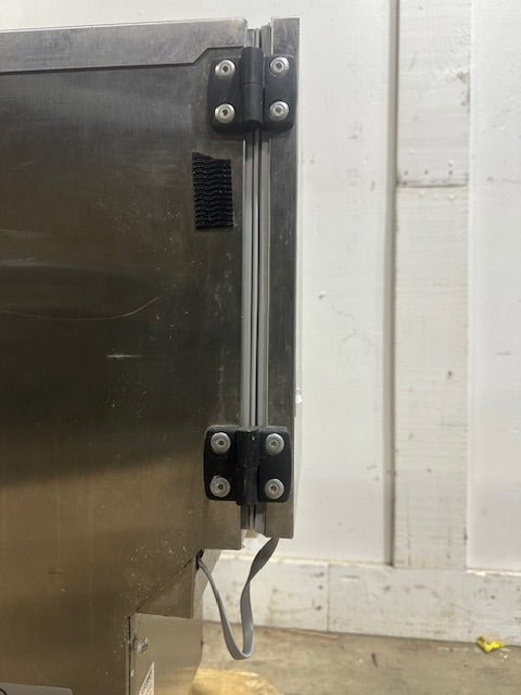 "SURESHOT AC10" COMMERCIAL COUNTERTOP REFRIGERATED LIQUID DISPENSER, 120V 1PH - Second Life - Equipment - collection_name