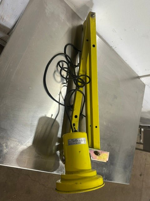 T & S EQUIPMENT INCANDESCENT DOUBLE ARM MOUNTABLE DOCK LIGHT - Second Life-Equipment-collection_name