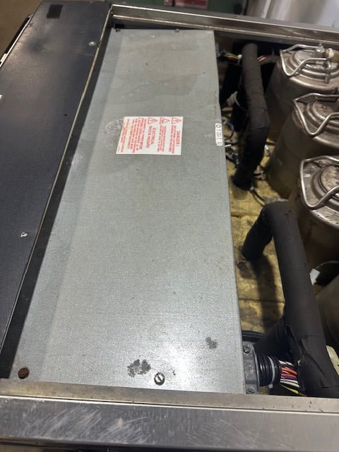 "TAYLOR 349 - 27" W COOLED 4FLAVOUR CARBONATED FROZEN BEVERAGE SLUSHIE MACHINE,1PH - Second Life - Equipment - collection_name