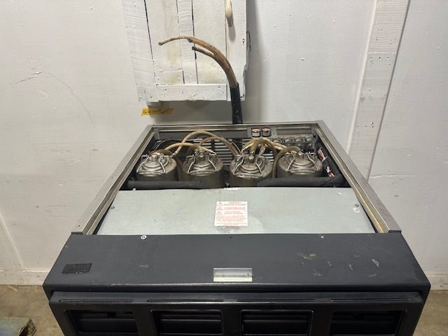 "TAYLOR 349 - 27" W COOLED 4FLAVOUR CARBONATED FROZEN BEVERAGE SLUSHIE MACHINE,1PH - Second Life - Equipment - collection_name