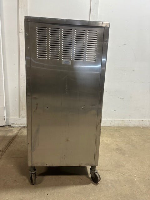 "TAYLOR 754 - 27" H.D COMMERCIAL 1 PH SOFT SERVE ICE CREAM MACHINE, 208/230V - Second Life - Equipment - collection_name