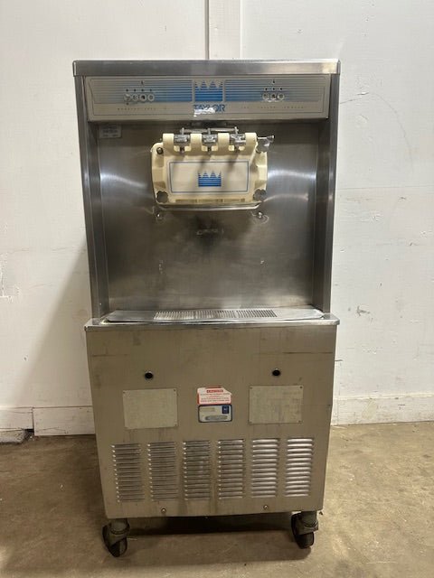 "TAYLOR 754 - 27" H.D COMMERCIAL 1 PH SOFT SERVE ICE CREAM MACHINE, 208/230V - Second Life - Equipment - collection_name