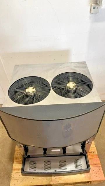 TAYLOR C302 - 27 AIR COOLED 4FLAVOUR CARBONATED FROZEN SLUSHIE MACHINE 1PH - Second Life - Equipment - collection_name