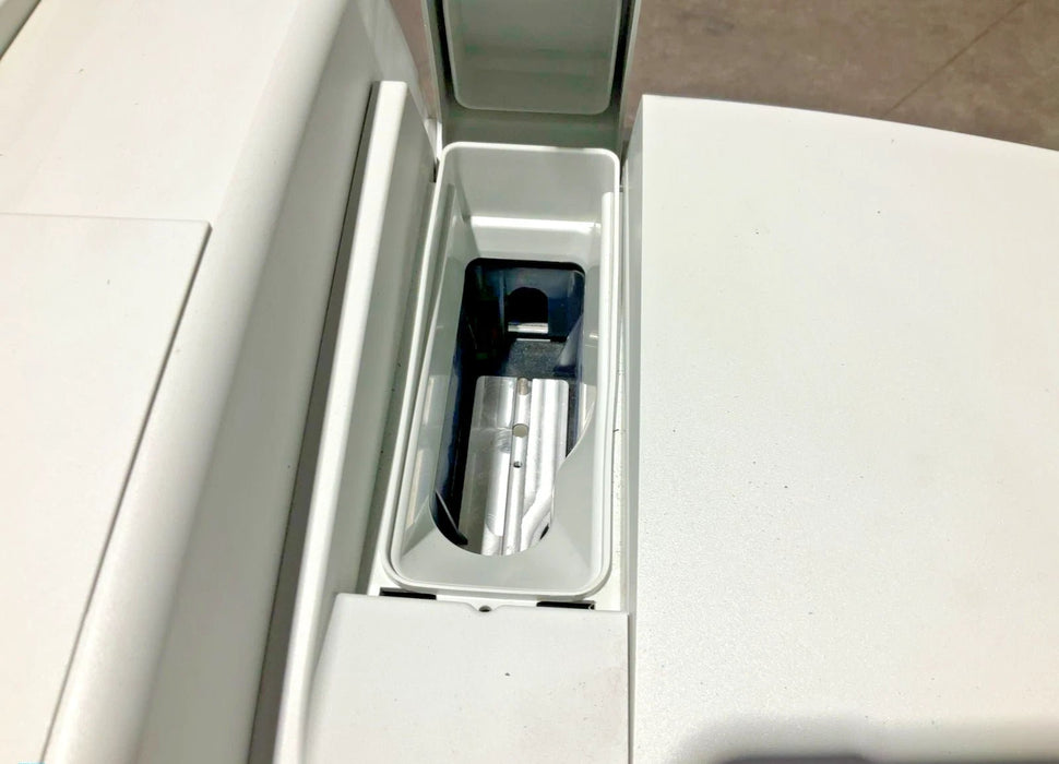 Thermo Fisher Scientific Evolution 220 UV - Visible Spectrophotometer V - Second Life - Equipment - collection_name