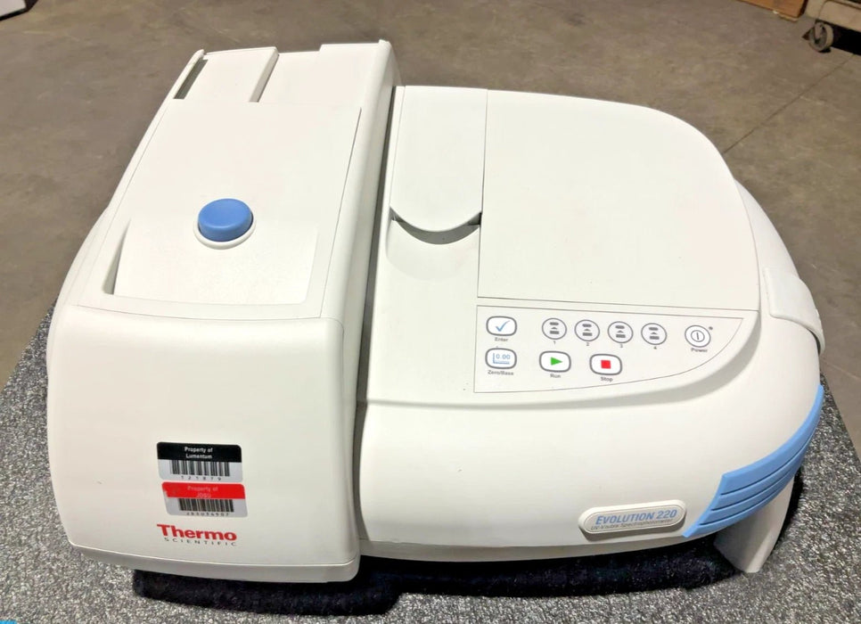 Thermo Fisher Scientific Evolution 220 UV - Visible Spectrophotometer V - Second Life - Equipment - collection_name