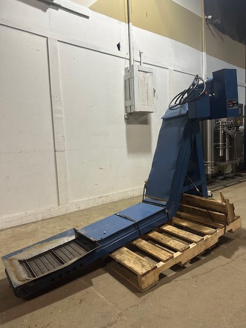 "TURBO 5475 - 8188"H.D INDUSTRIAL 12 INCH CHIP CONVEYOR , 1725/1425RPM, 1/4HP, 3PH - Second Life - Equipment - collection_name