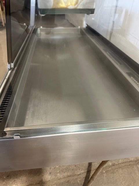 UBERT GASTROTECHNIK GMBH KT - 1400USA REFRIGERATED TOP LINE SERVING DISPLAY CASE - Second Life - Equipment - collection_name