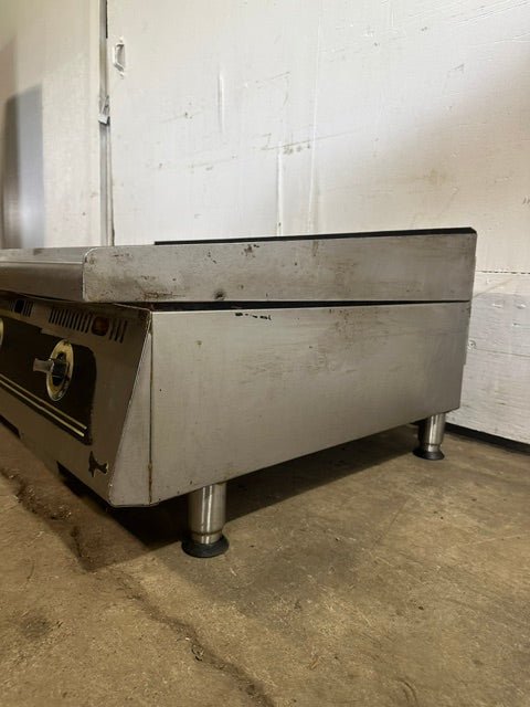 "ULTRA MAX" NATURAL GAS 48 IN WIDE COUNTER TOP GRIDDLE W/ GREASE PAN - Second Life-Equipment-collection_name