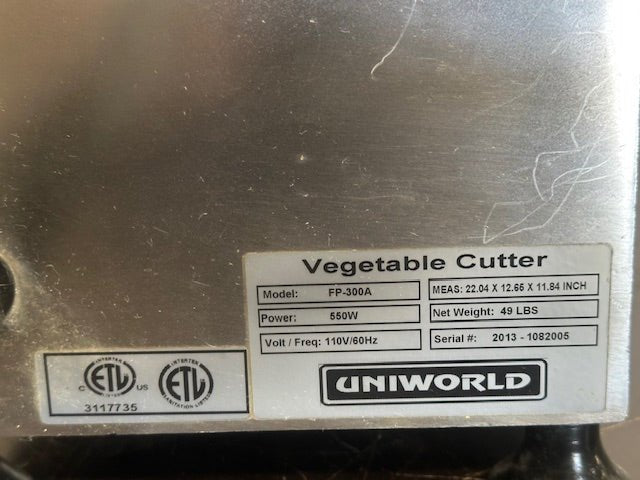 UNIWORLD FP - 300A COMMERCIAL FOOD PROCESSOR/SLICER/CHOPPER w/ 5 EXTRA BLADES - Second Life - Equipment - collection_name