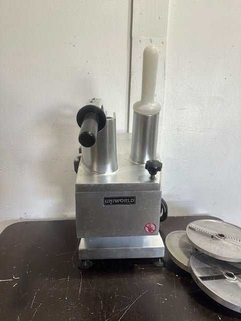 UNIWORLD FP - 300A COMMERCIAL FOOD PROCESSOR/SLICER/CHOPPER w/ 5 EXTRA BLADES - Second Life - Equipment - collection_name