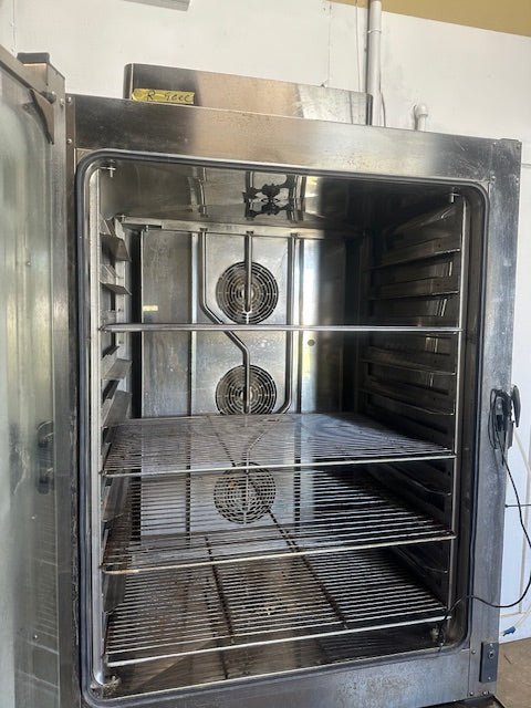 UNOX NATURAL GAS DIGITAL COMBINATION OVEN STEAMER ON STAND 4 RACKS 4 SHELVES - Second Life - Equipment - collection_name