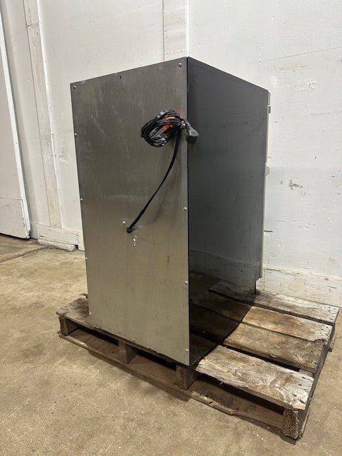 "VIKING PROFESSIONAL SERIES VUC181" 18"W TRASH COMPACTOR 1.7cu.ft. Capacity,115V - Second Life - Equipment - collection_name