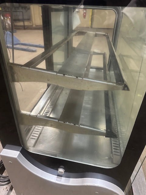 "VOLLRATH HDEA24A" H.D COMMERCIAL ELECTRIC HEATED DISPLAY CASE WITH 2 SHELVES - Second Life - Equipment - #collection_name#