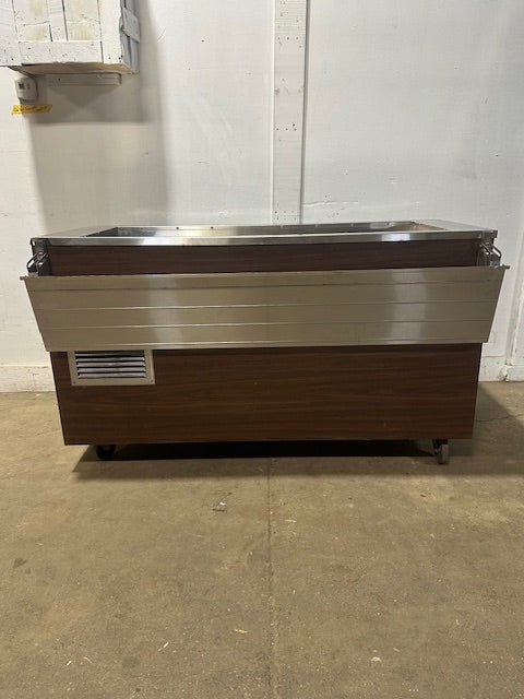"VOLLRATH R39962"COMMERCIAL 35"H X 60"W SALAD/COLD FOOD BUFFET TABLE 120V,1PH - Second Life - Equipment - collection_name
