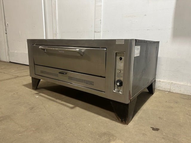 "VULCAN 7018AIB"H.D COMMERCIAL NATURAL GAS SINGLE DECK PIZZA OVEN - Second Life - Equipment - collection_name