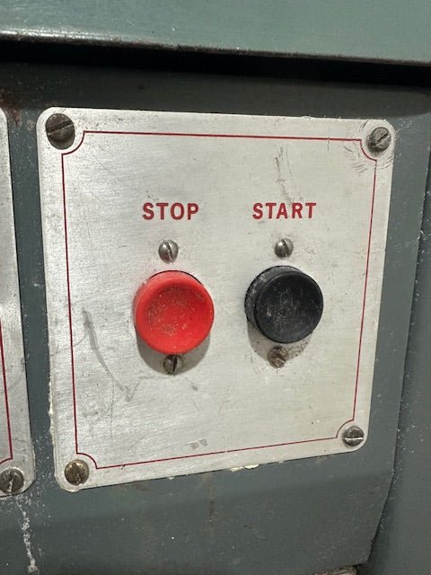 "VULCAN FM - 30"30 QUART MIXER WITH STAINLESS STEEL BOWL, J HOOK, PADDLE, AND WHIP - Second Life - Equipment - collection_name