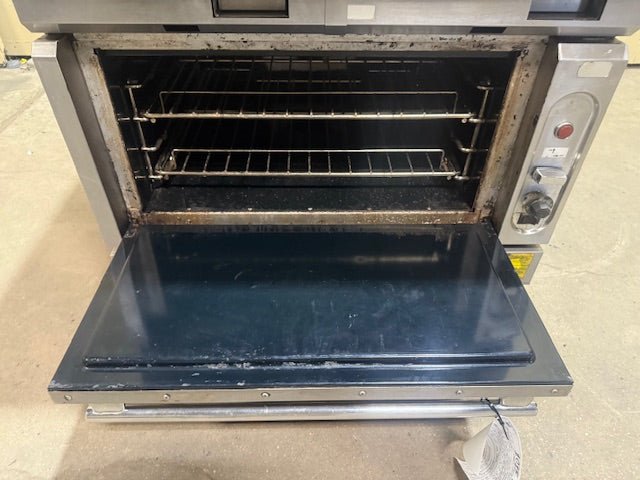 "VULCAN HD. COMMERCIAL FLAT TOP GRIDDLE/ HOT PLATE WITH CONVECTION OVEN - Bargains R Ours - #collection_name#