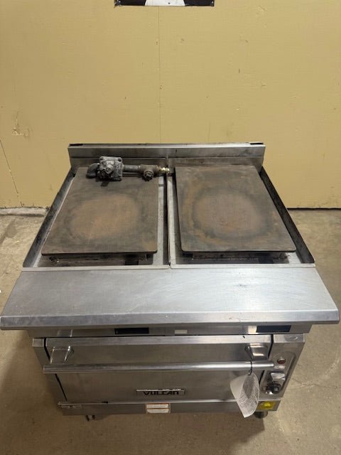 "VULCAN HD. COMMERCIAL FLAT TOP GRIDDLE/ HOT PLATE WITH CONVECTION OVEN - Bargains R Ours - #collection_name#