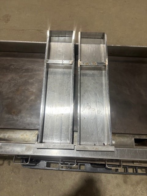 "VULCAN MSA72 - 101"COMMERCIAL NATURAL GAS 72"W COUNTERTOP GRIDDLE W/ GREASE PAN - Second Life - Equipment - collection_name