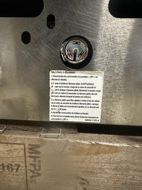 "VULCAN MSA72 - 101"COMMERCIAL NATURAL GAS 72"W COUNTERTOP GRIDDLE W/ GREASE PAN - Second Life - Equipment - collection_name