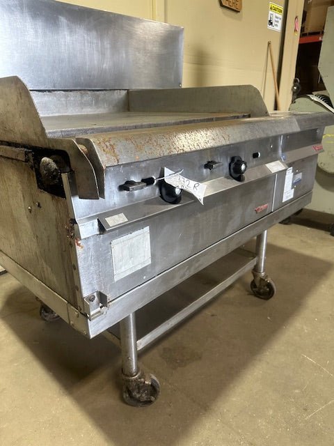 VULCAN NATURAL GAS GRIDDLE WITH SIDE AREA ON STAND WITH CASTERS MODEL M7860 - T - Bargains R Ours - #collection_name#